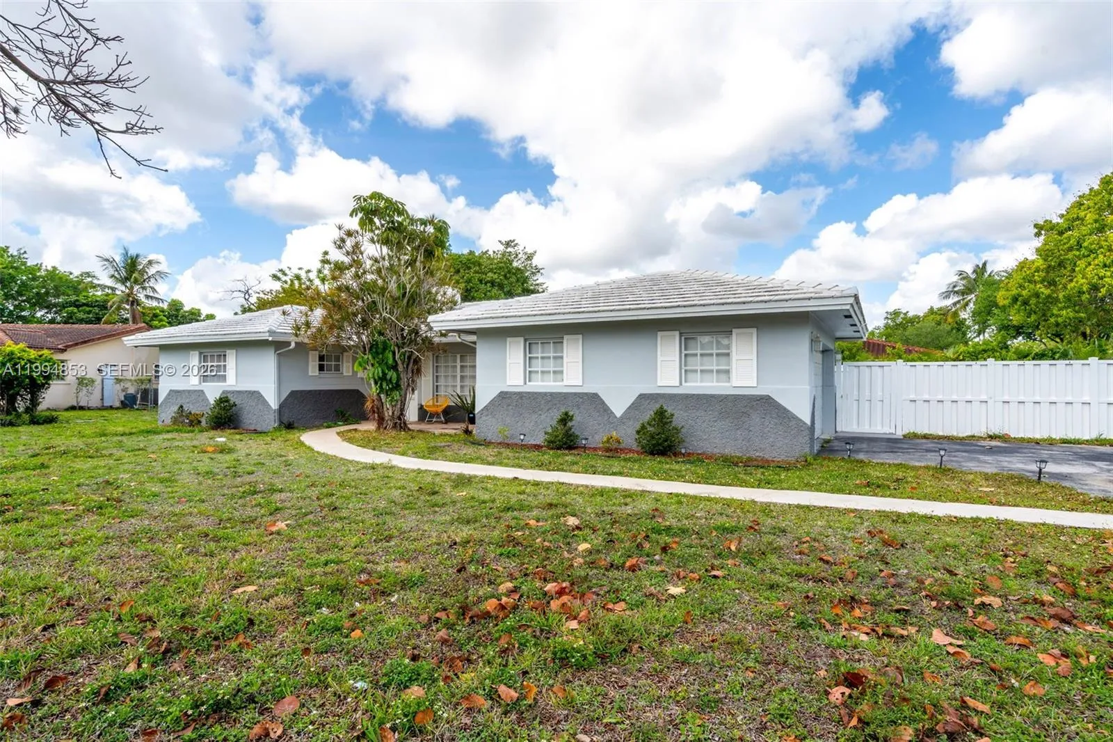 3206 NW 89th Ter, Coral Springs FL 33065