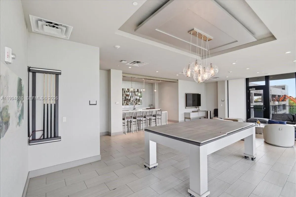 5300 Paseo Blvd # 1803, Doral FL 33166