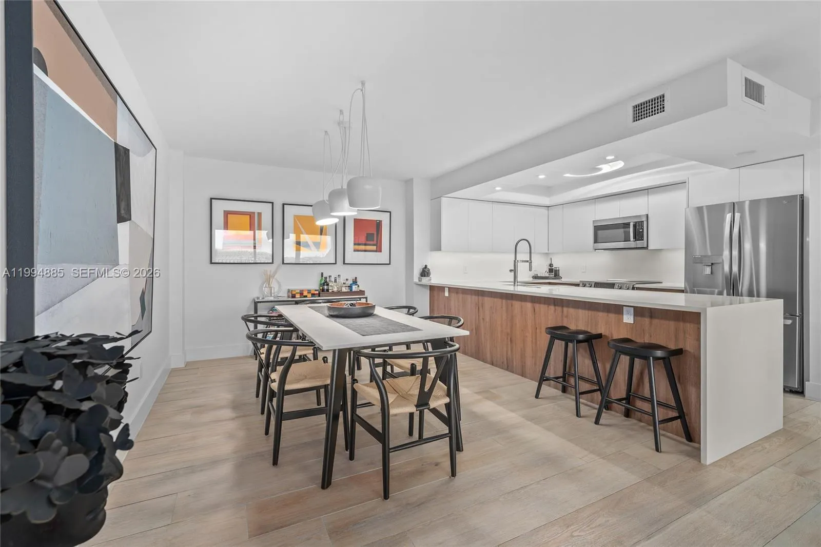 2 bedroom 2 bath Residential for sale at 177 Ocean Lane Dr # 812, Key Biscayne FL 33149