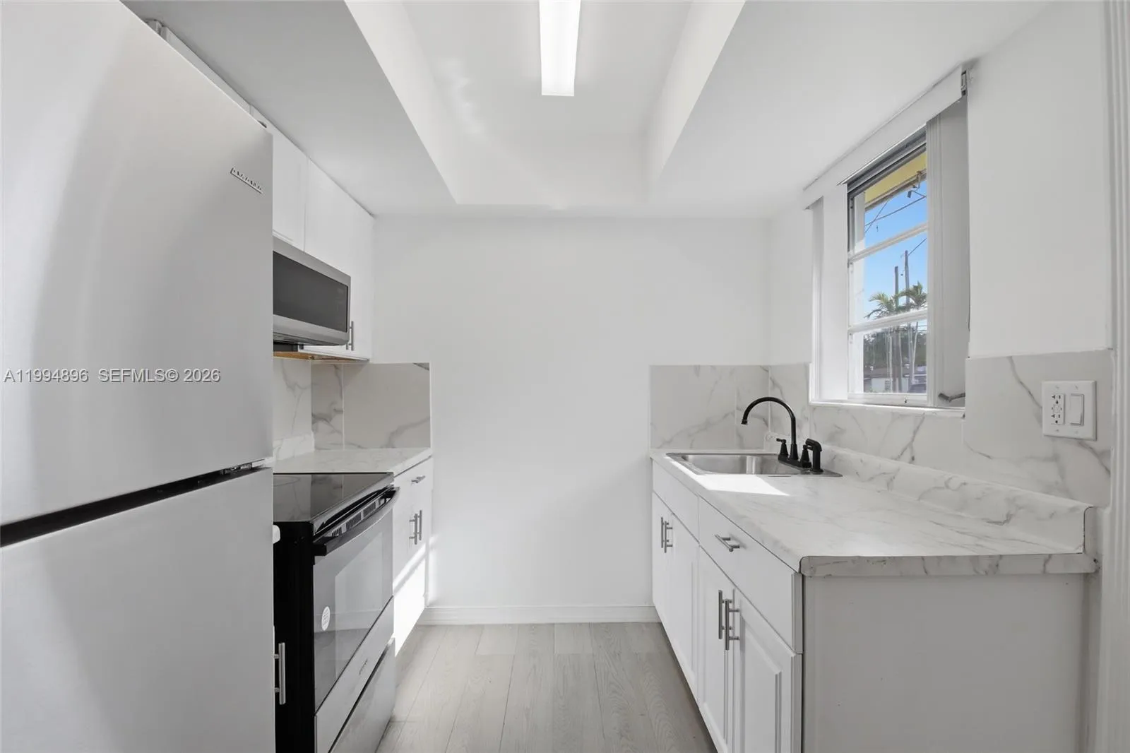 28 NW 170th St # 1, North Miami Beach FL 33169