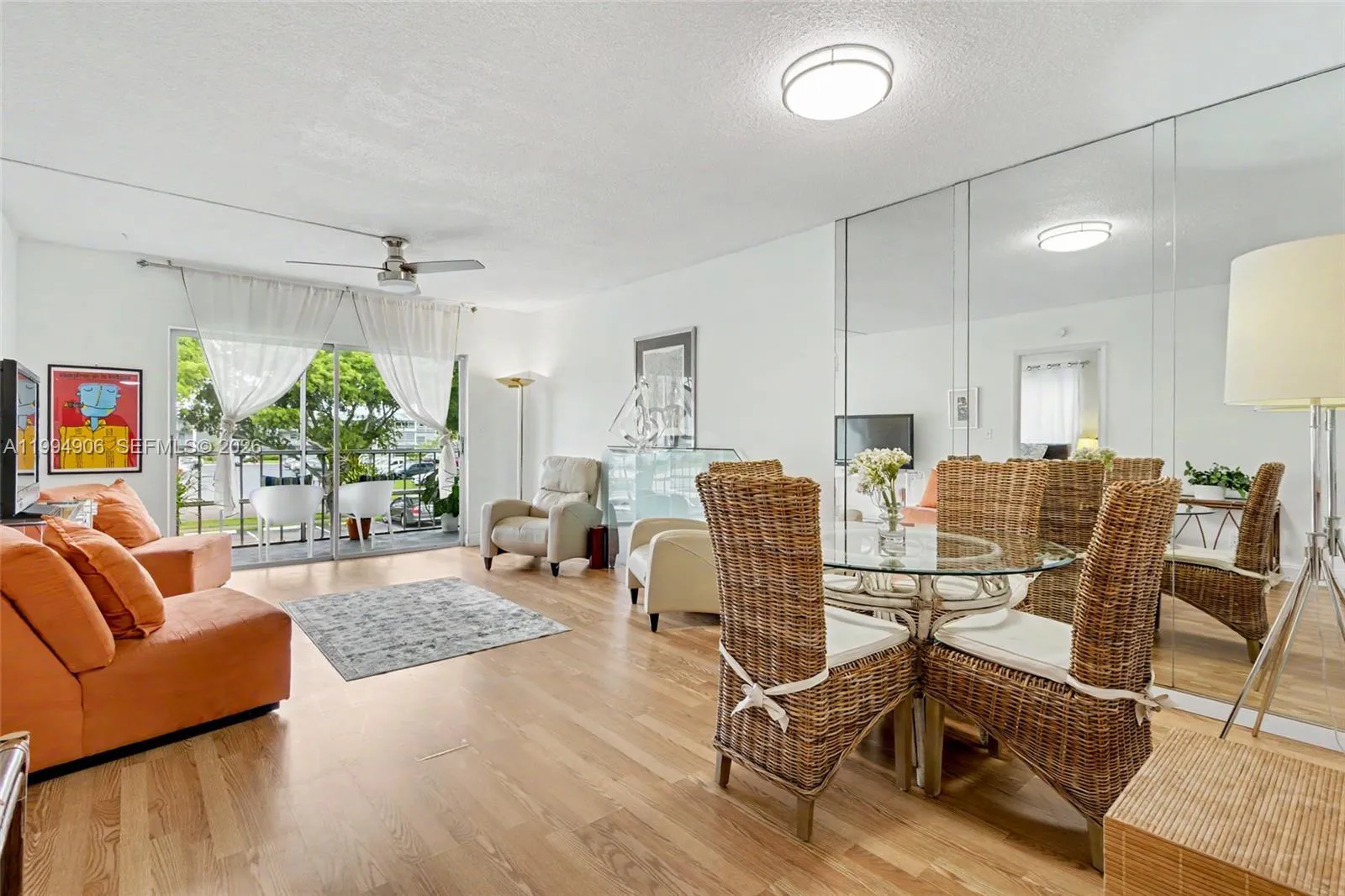 1000 Hillcrest Ct # 215, Hollywood FL 33021