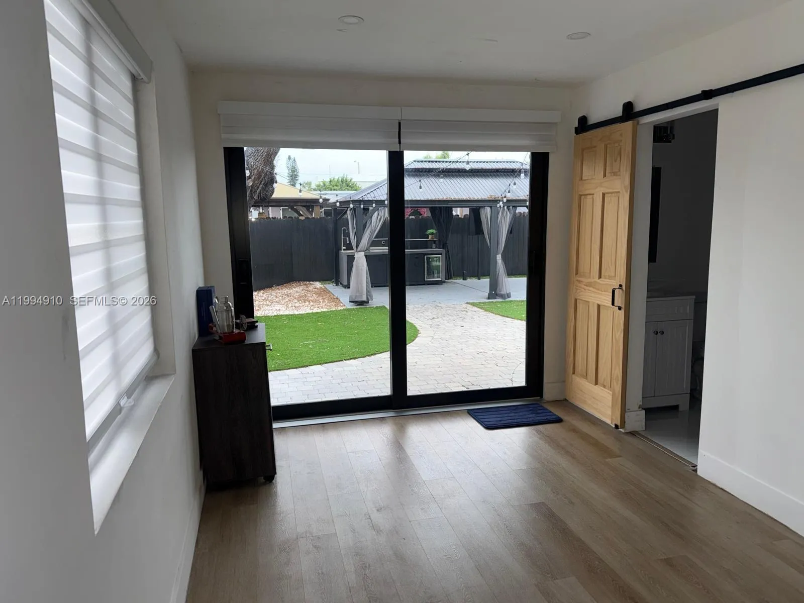 6619 SW 2nd Ct, Pembroke Pines FL 33023