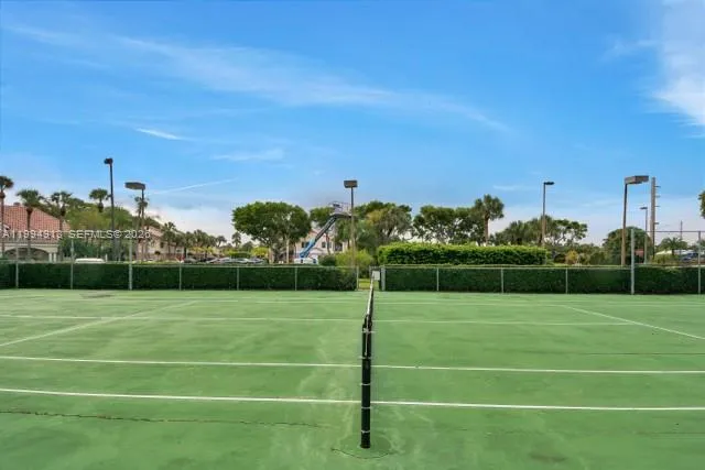 815 W Boynton Beach Blvd # 101, Boynton Beach FL 33426