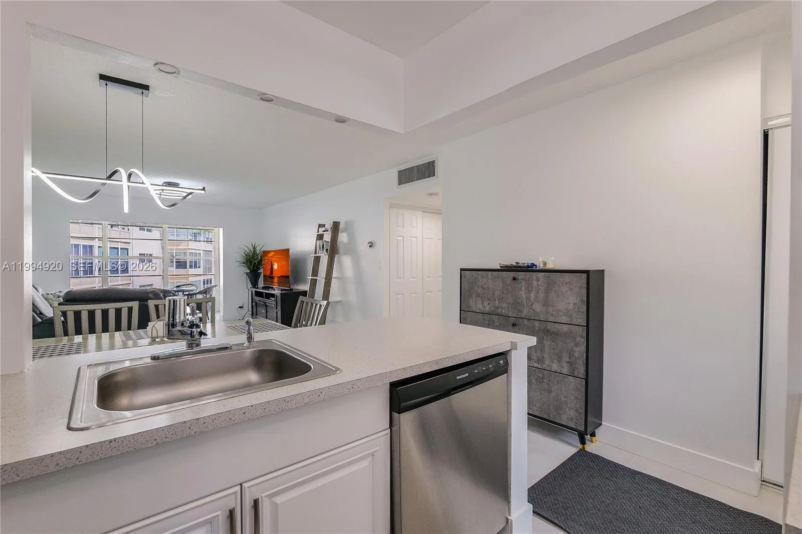 4701 NW 34th St # 502, Lauderdale Lakes FL 33319