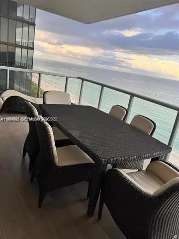17121 Collins Ave # 1207, Sunny Isles Beach FL 33160