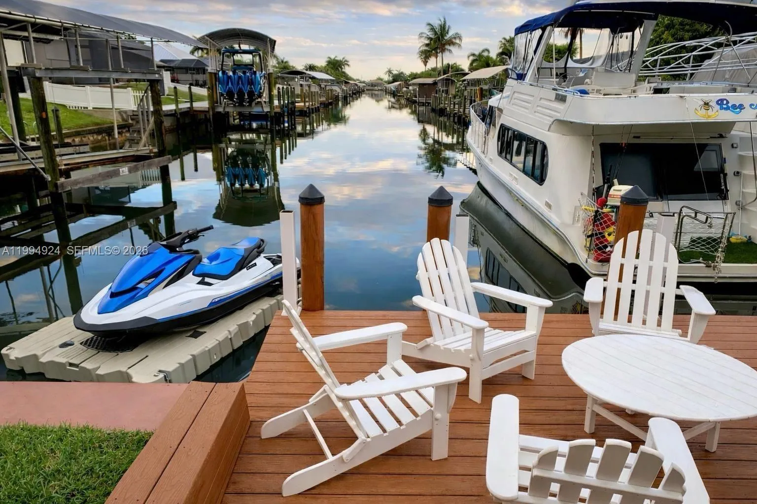 808 SW 52nd ST, Cape Coral FL 33914