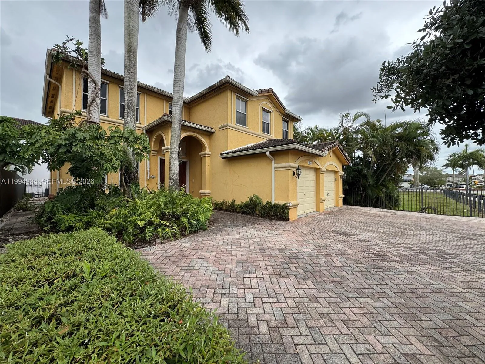 2155 SW 156th Ct, Miami FL 33185