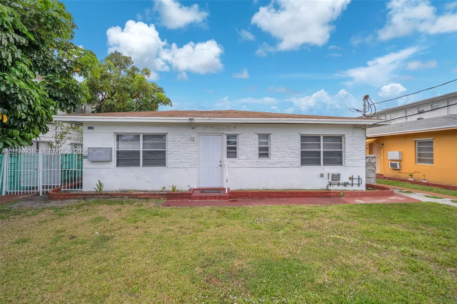 2130 Bay Dr # 4, Miami Beach FL 33141