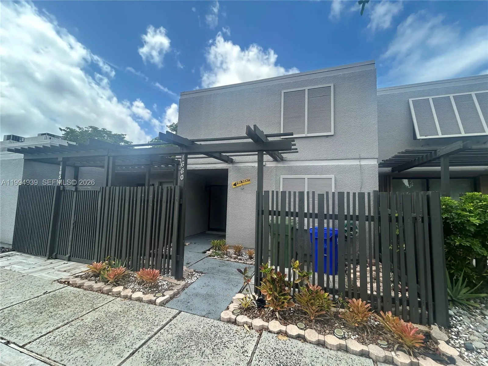 1660 NW 113th Way, Pembroke Pines FL 33026