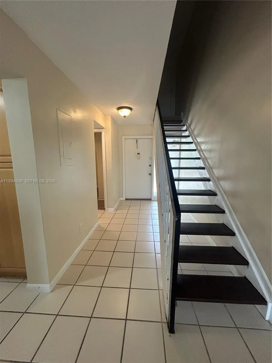 1660 NW 113th Way, Pembroke Pines FL 33026