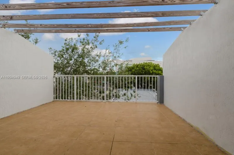 2734 Bird Ave # 310, Miami FL 33133