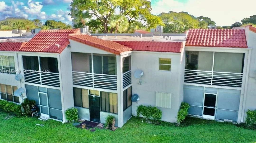 7435 Woodmont Ter # 202, Tamarac FL 33321