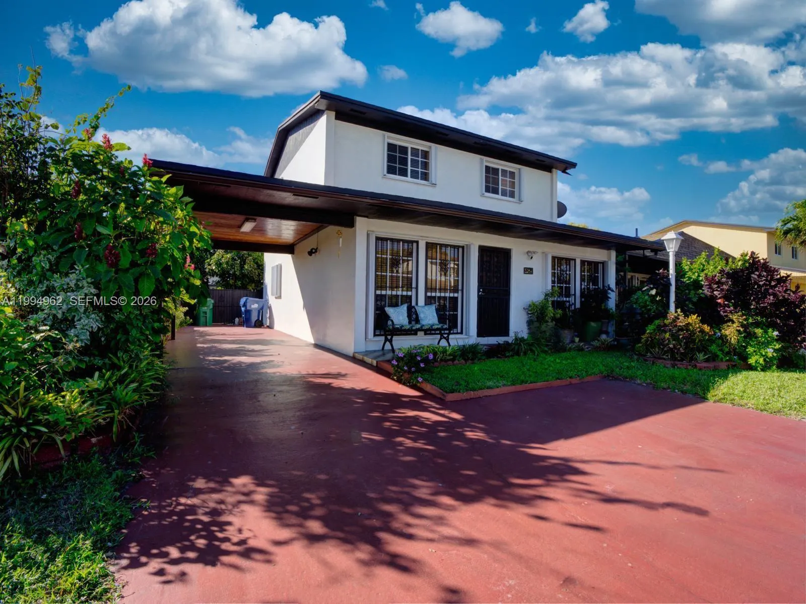 5284 NW 193rd Ln, Miami Gardens FL 33055