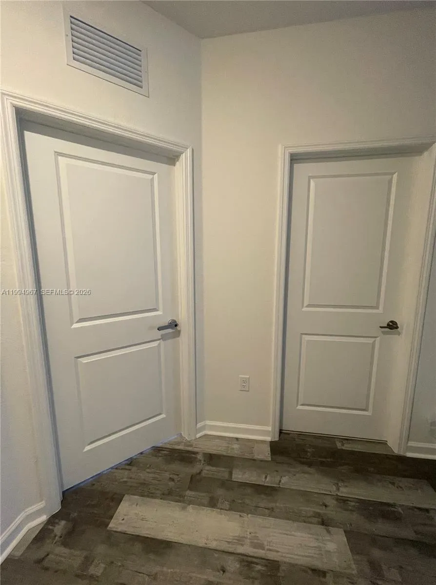 12107 NW 24th Pl, Miami FL 33167