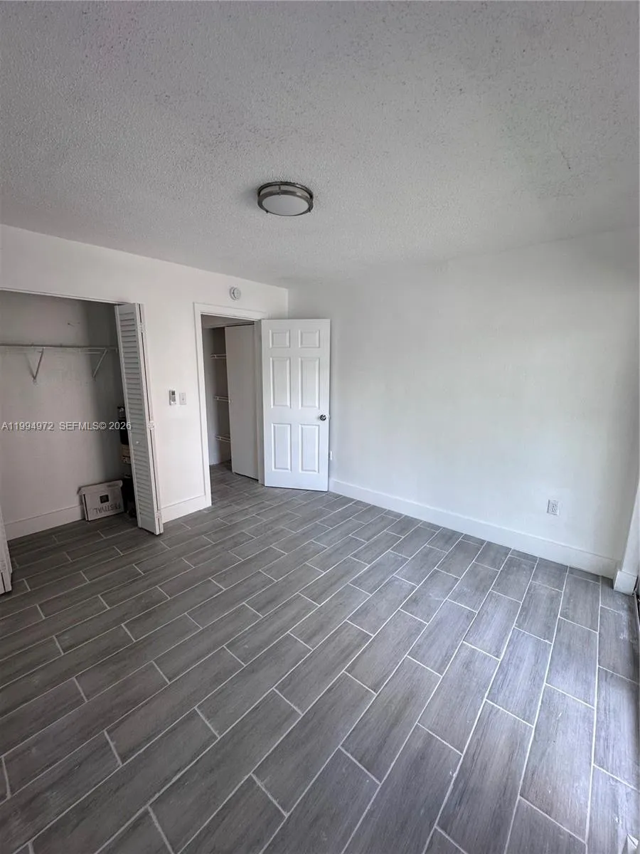 310 NW 16th Ave # 1, Miami FL 33125