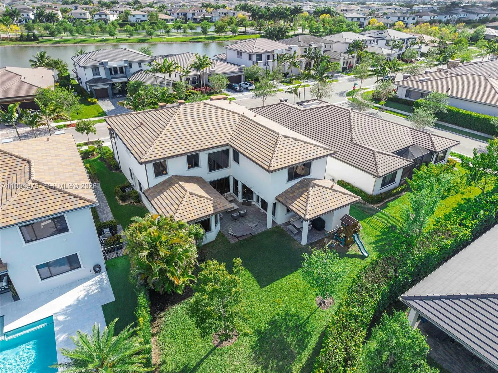 10585 Cobalt Ct, Parkland FL 33076