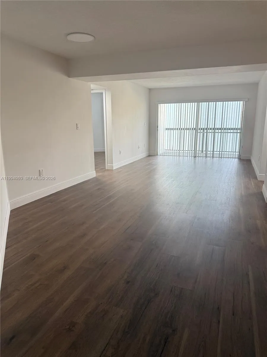 6272 NW 186th St # 307, Hialeah FL 33015