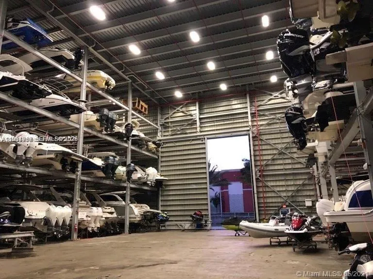 400 Sunny Isles Blvd, Sunny Isles Beach FL 33160