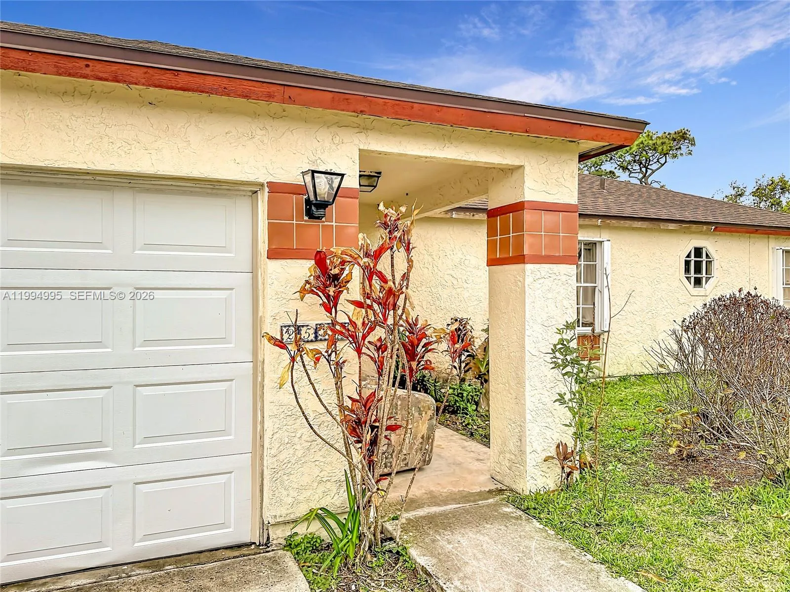 2538 SE Richmond St, Port St. Lucie FL 34952