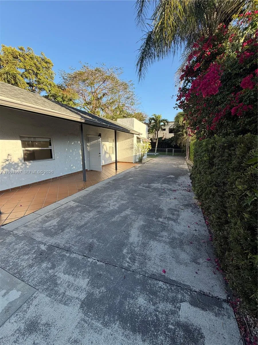 3373 SW 29th Ter # 3373, Miami FL 33133