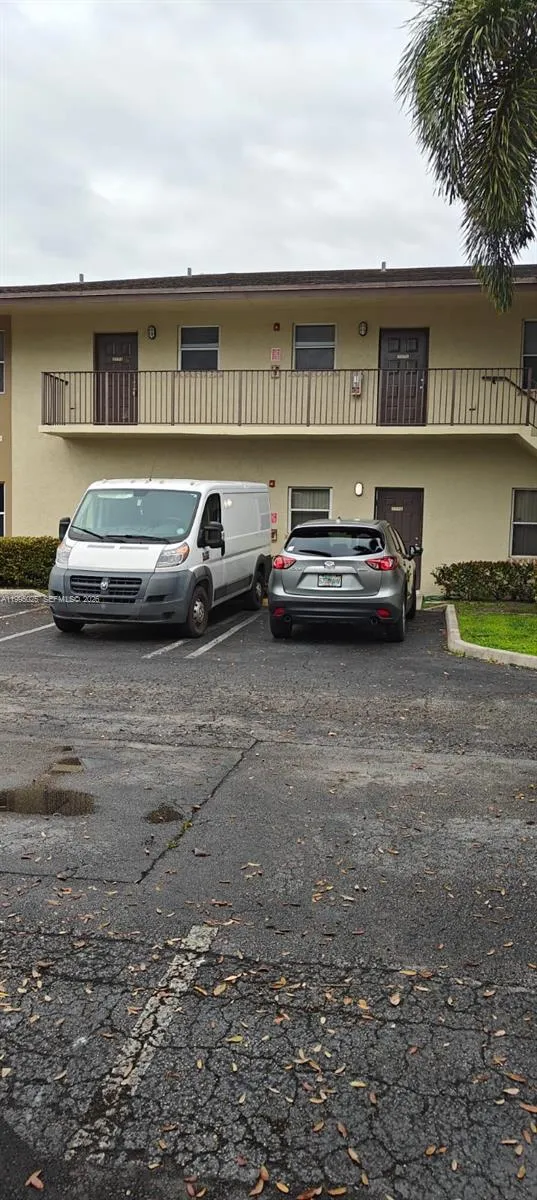 3598 NW 91st Ln # 3598, Sunrise FL 33351