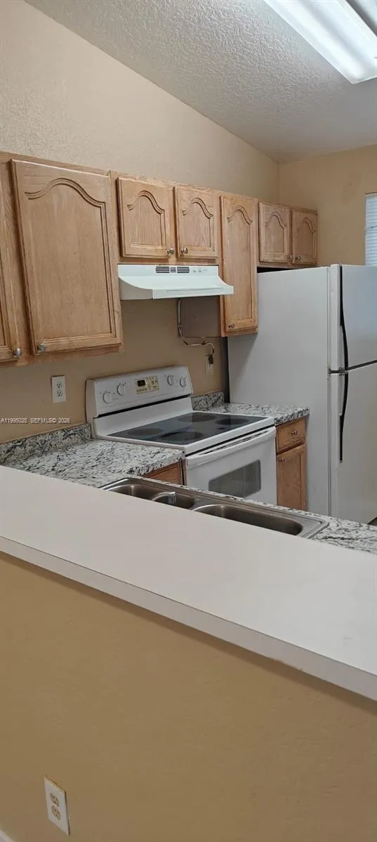 3598 NW 91st Ln # 3598, Sunrise FL 33351