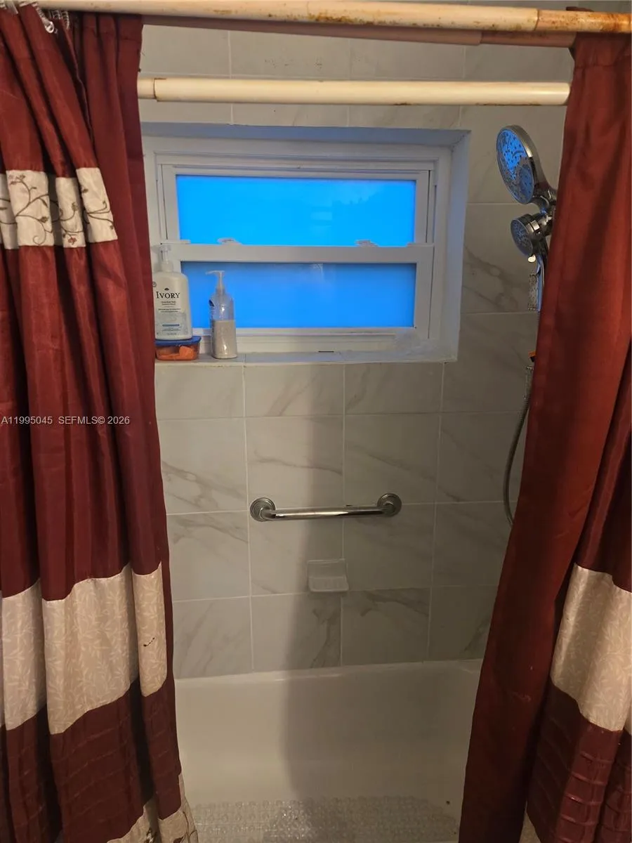 10425 SW 146th Ter, Miami FL 33176