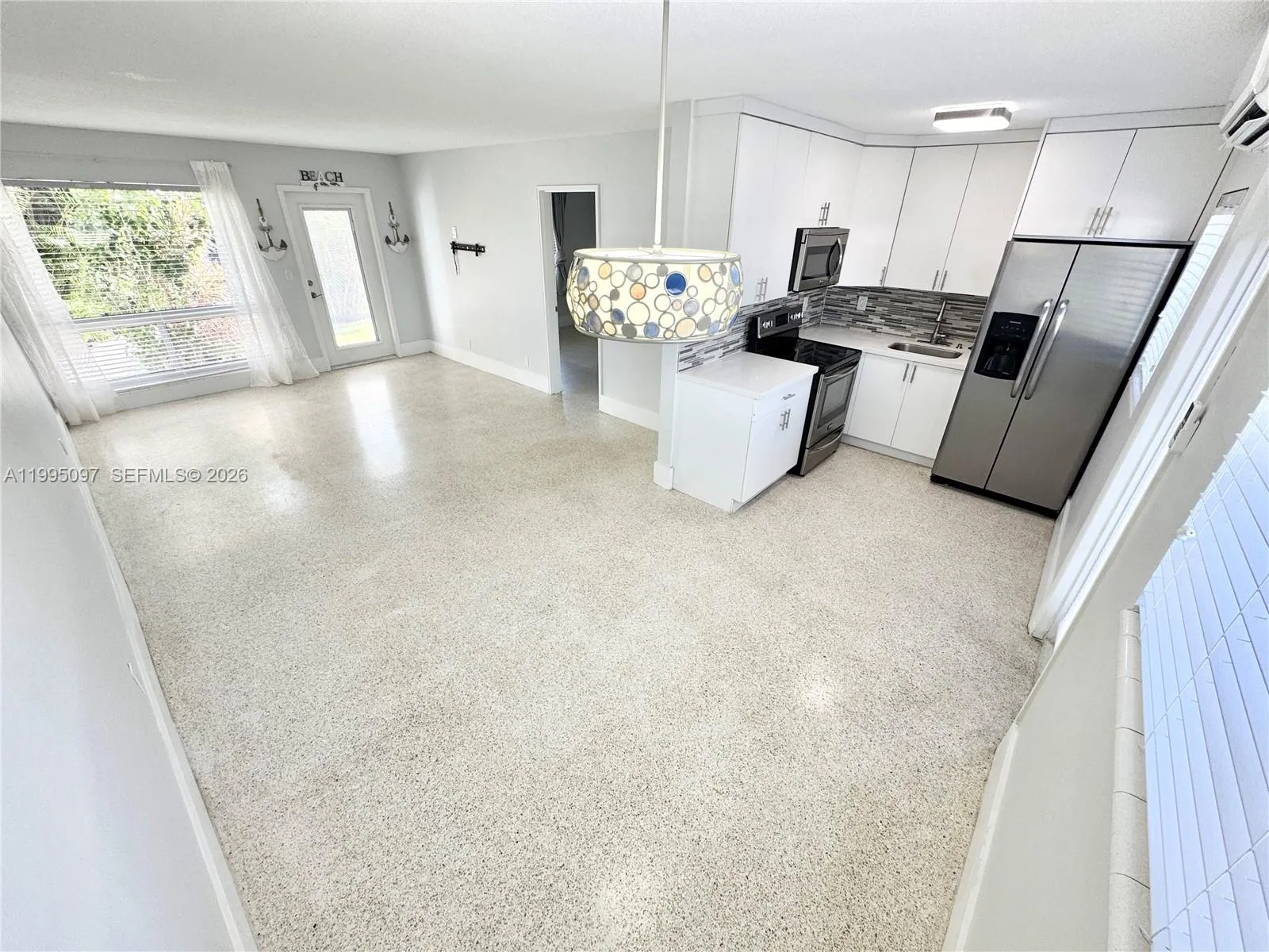 1601 SE 15 # 1B, Fort Lauderdale FL 33316