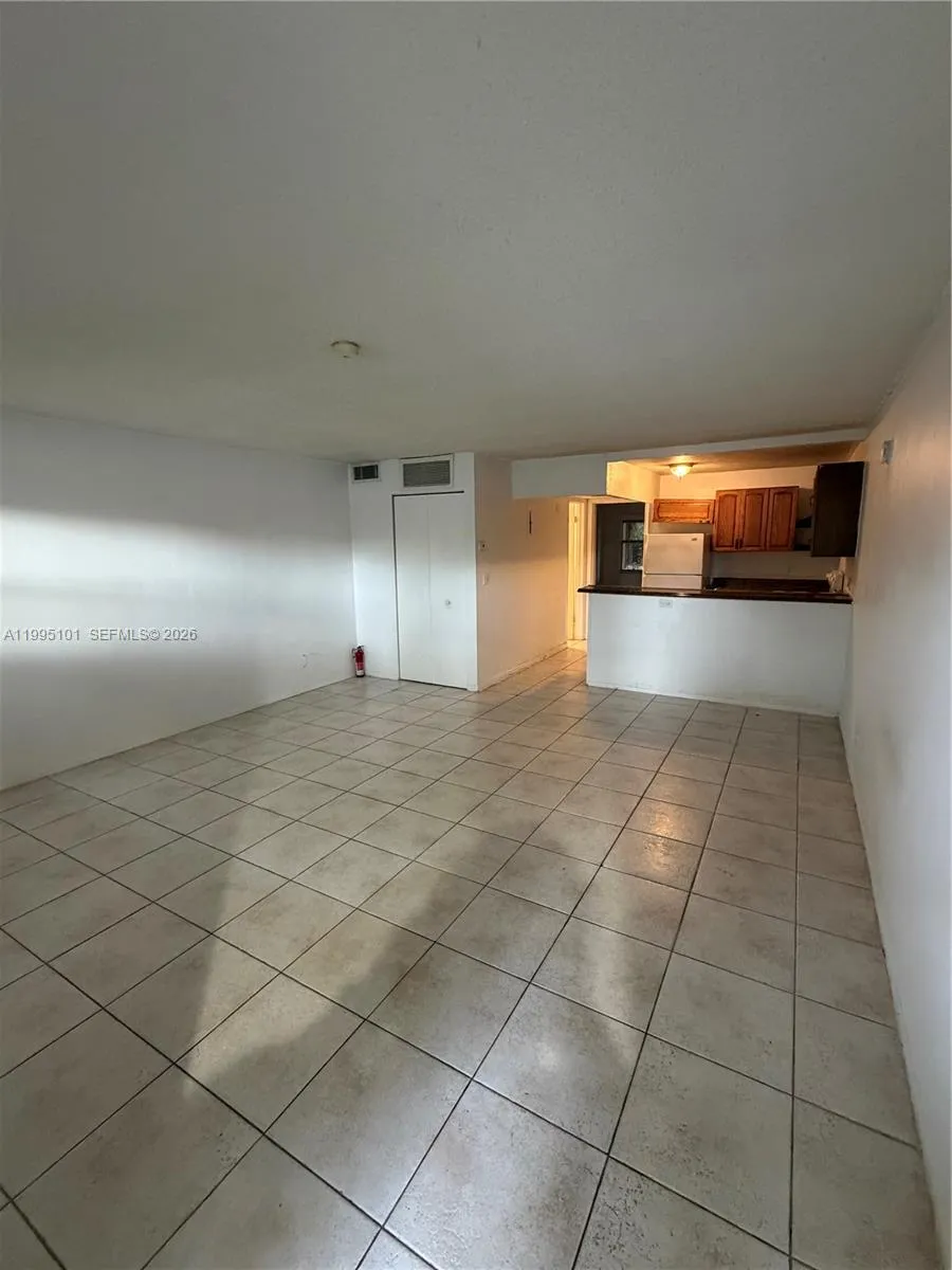 8604 NW 35th st # 102, Coral Springs FL 3615