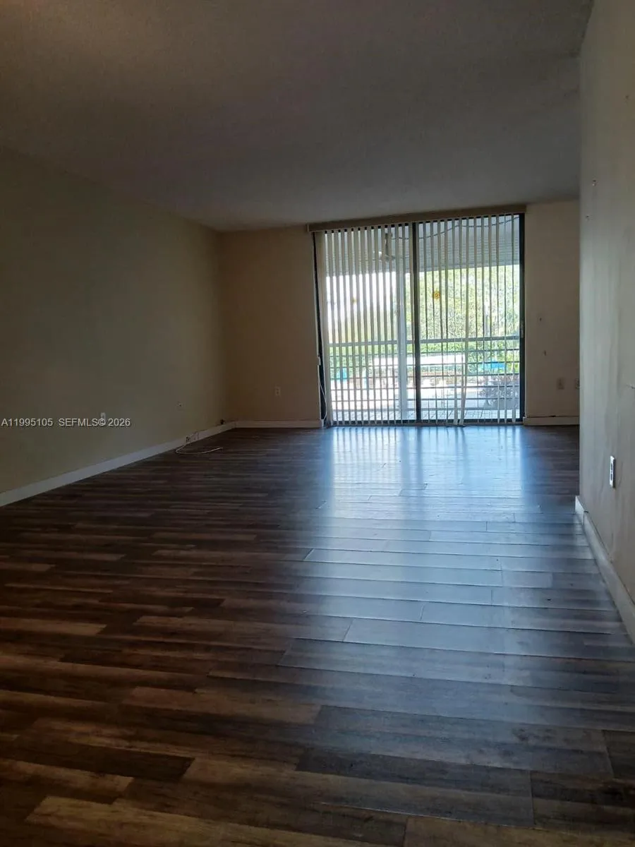 1300 Saint Charles Pl # 222, Pembroke Pines FL 33026