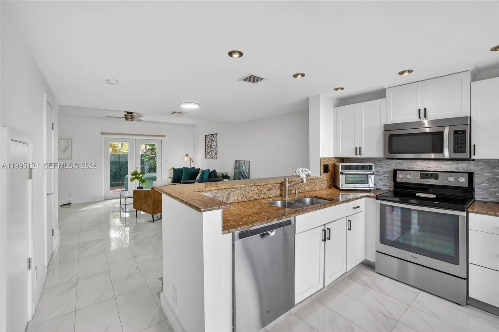 1953 NE 15th Ave # 1953, Fort Lauderdale FL 33305