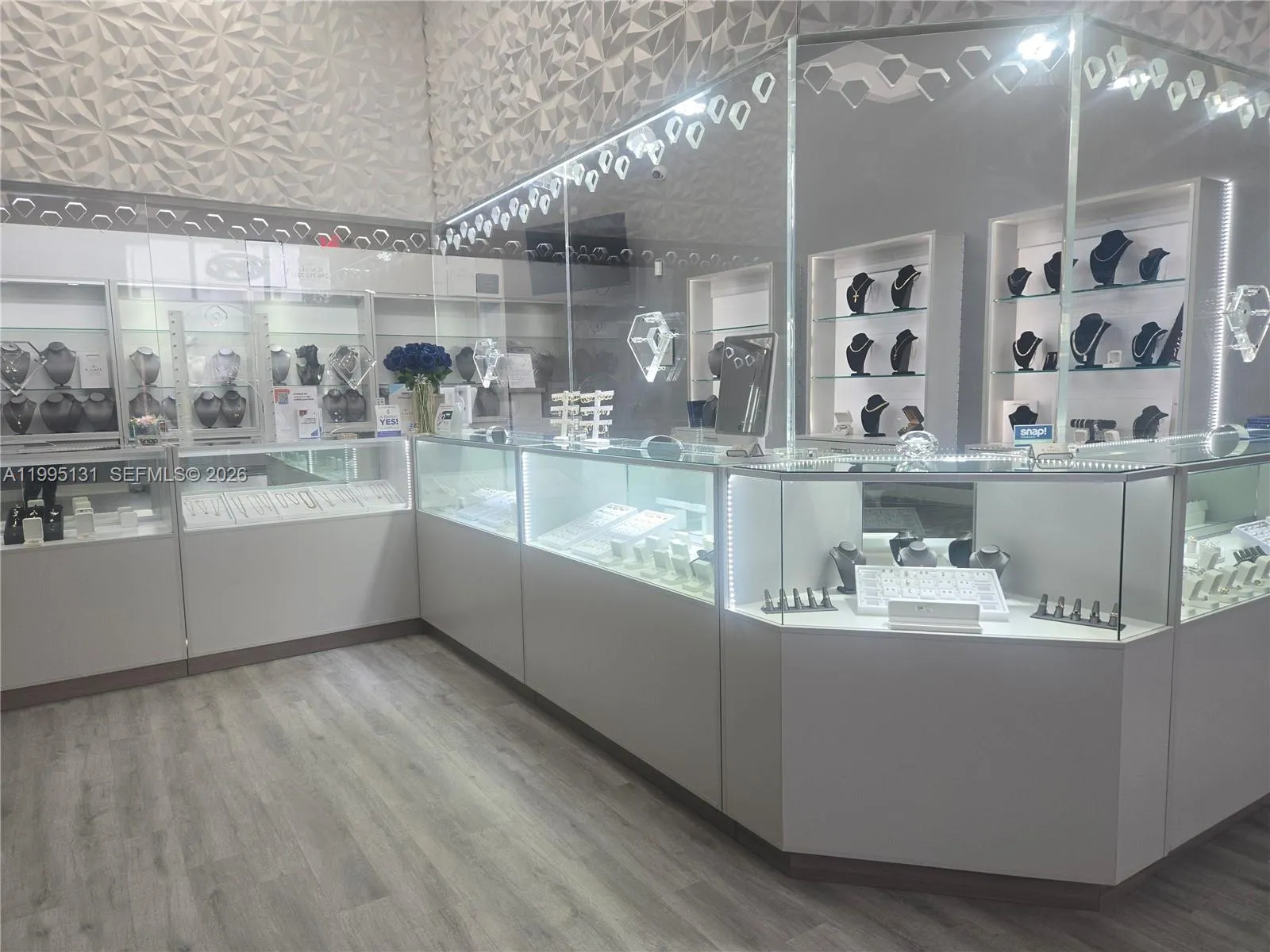 18236 NW 27th Ave, Miami Gardens FL 33056