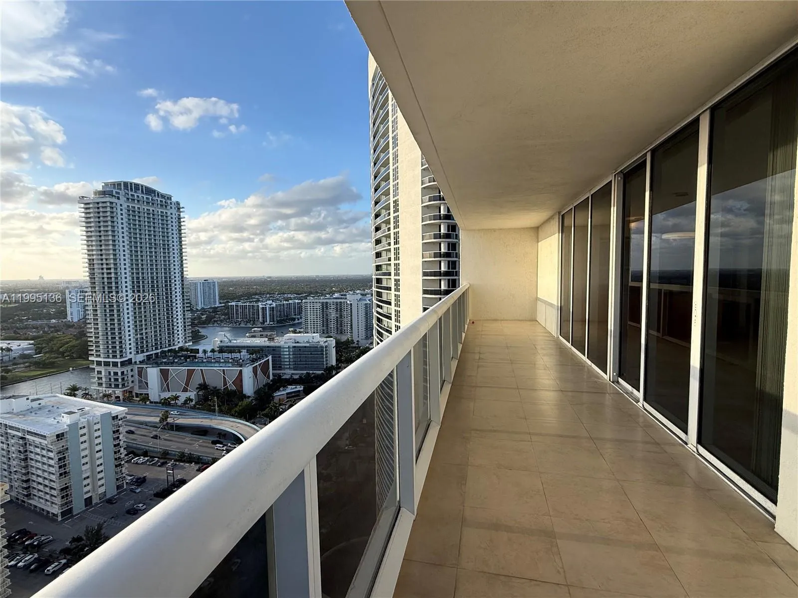 1830 S Ocean Dr # 3006, Hallandale Beach FL 33009