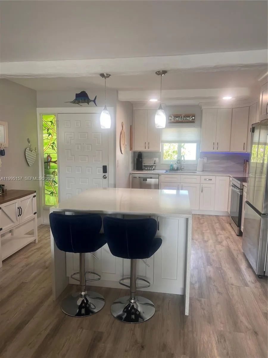 1561 NE 12th Ter, Jensen Beach FL 34957