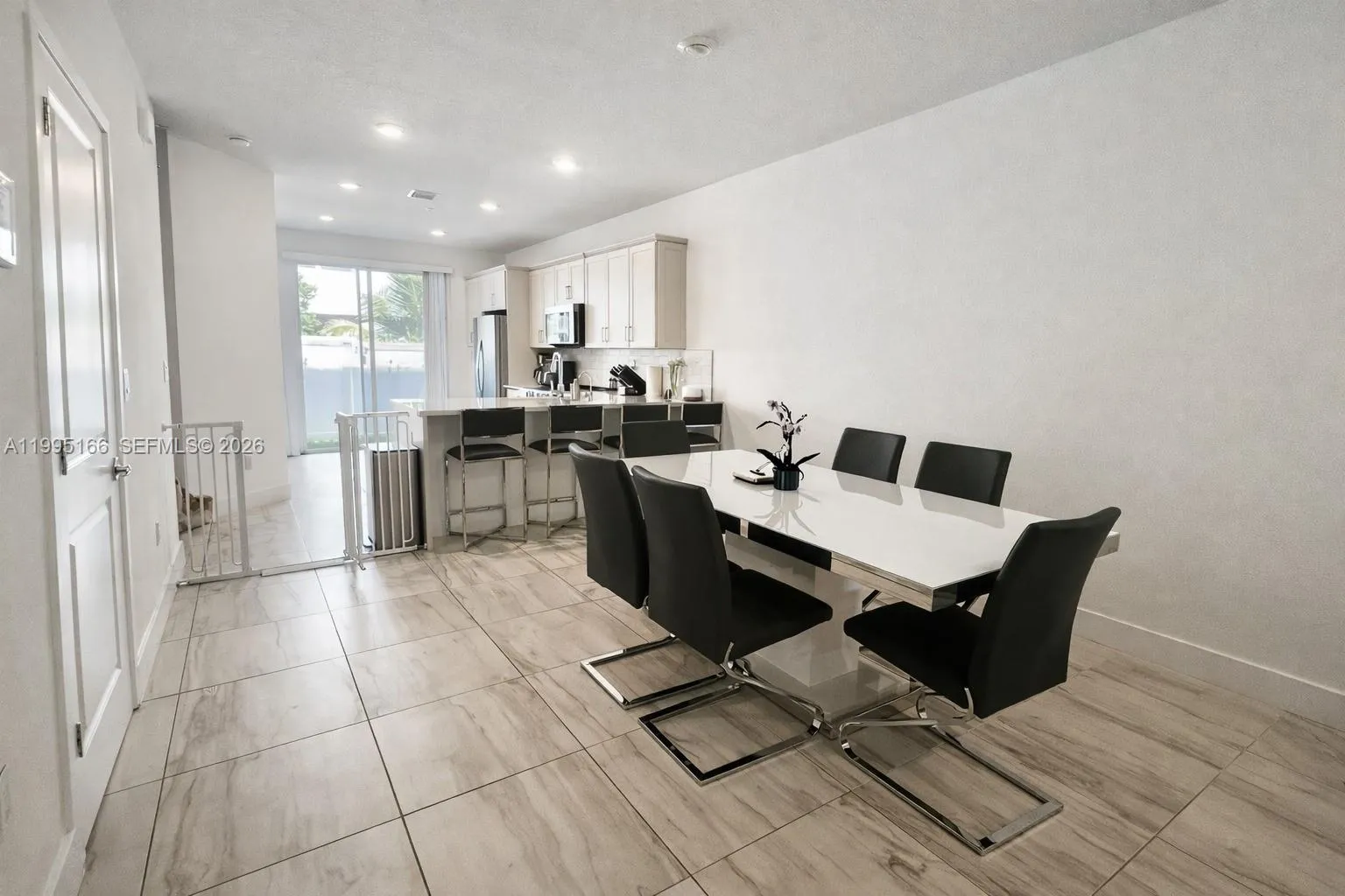 181 SW 170th Ave, Pembroke Pines FL 33027