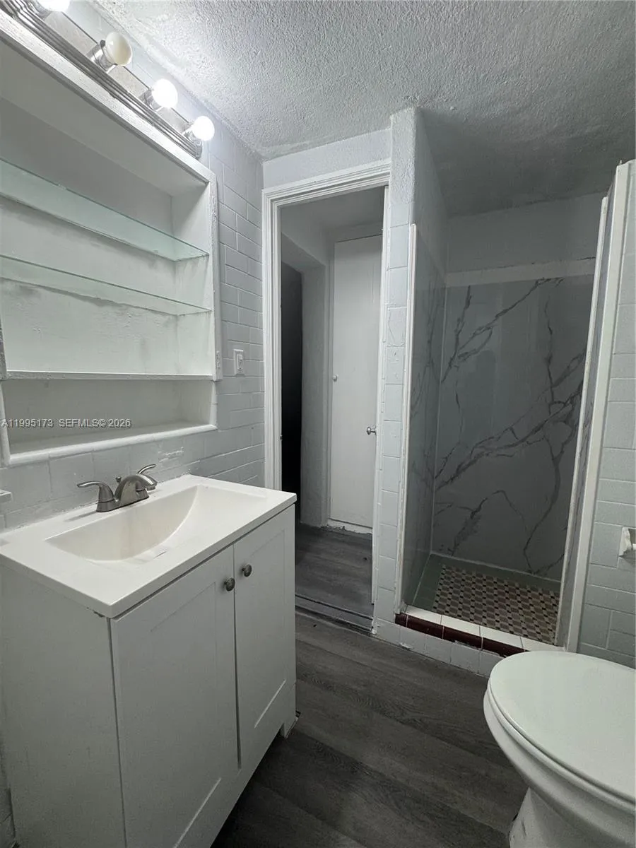 7802 NW 8th Ave # 4, Miami FL 33150