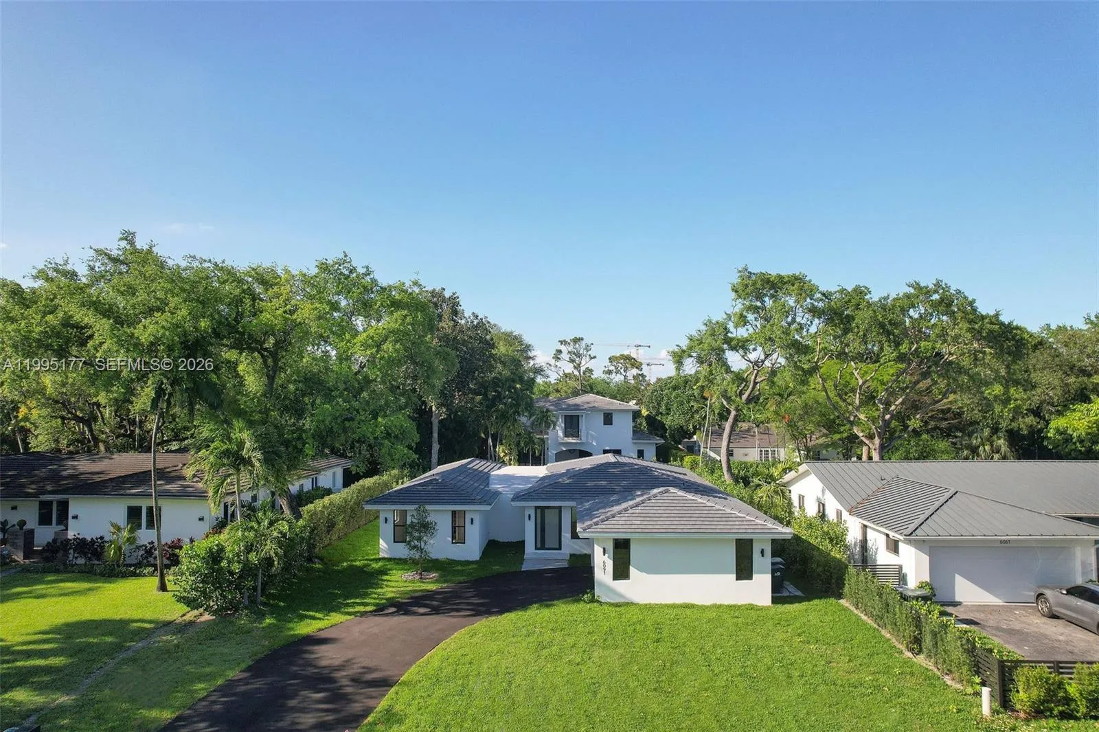 6091 SW 79th St, South Miami FL 33143