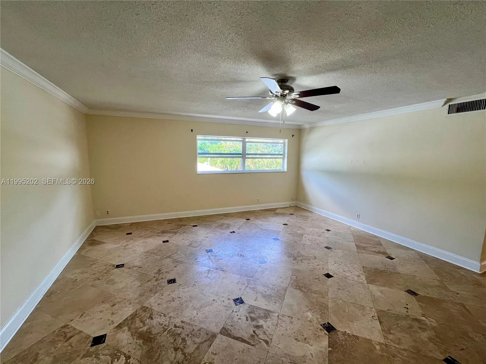 1958 Monroe St # 203, Hollywood FL 33020