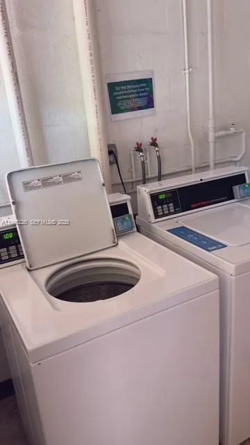 404 NW 68th Ave # 417, Plantation FL 33317