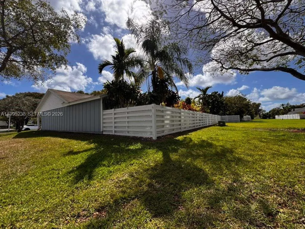 15032 SW 143rd Ave, Miami FL 33186