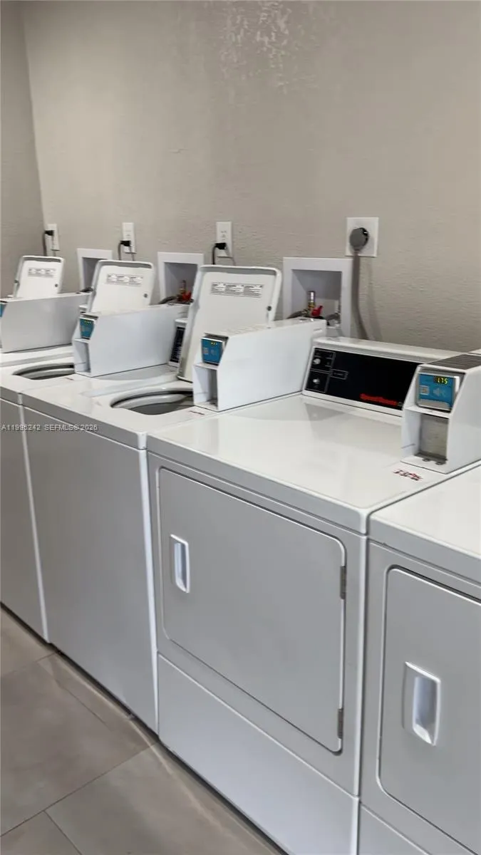 1225 W 35th St # 2A, Hialeah FL 33012