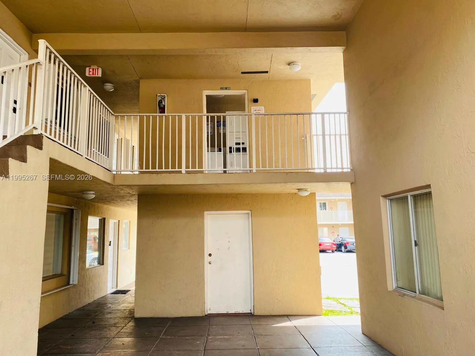 3021 W 76th St # 203, Hialeah FL 33018
