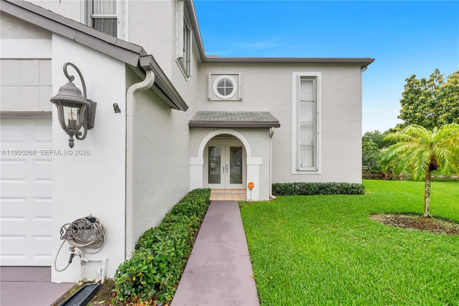 9800 Glacier Dr, Miramar FL 33025