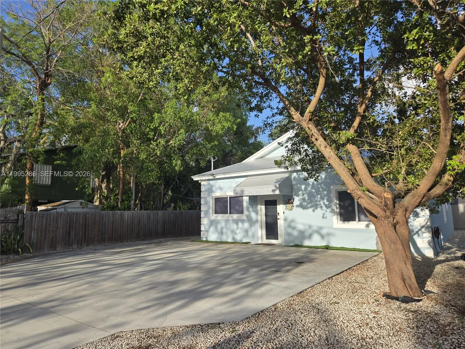 56 W Tina Pl, Key Largo FL 33037