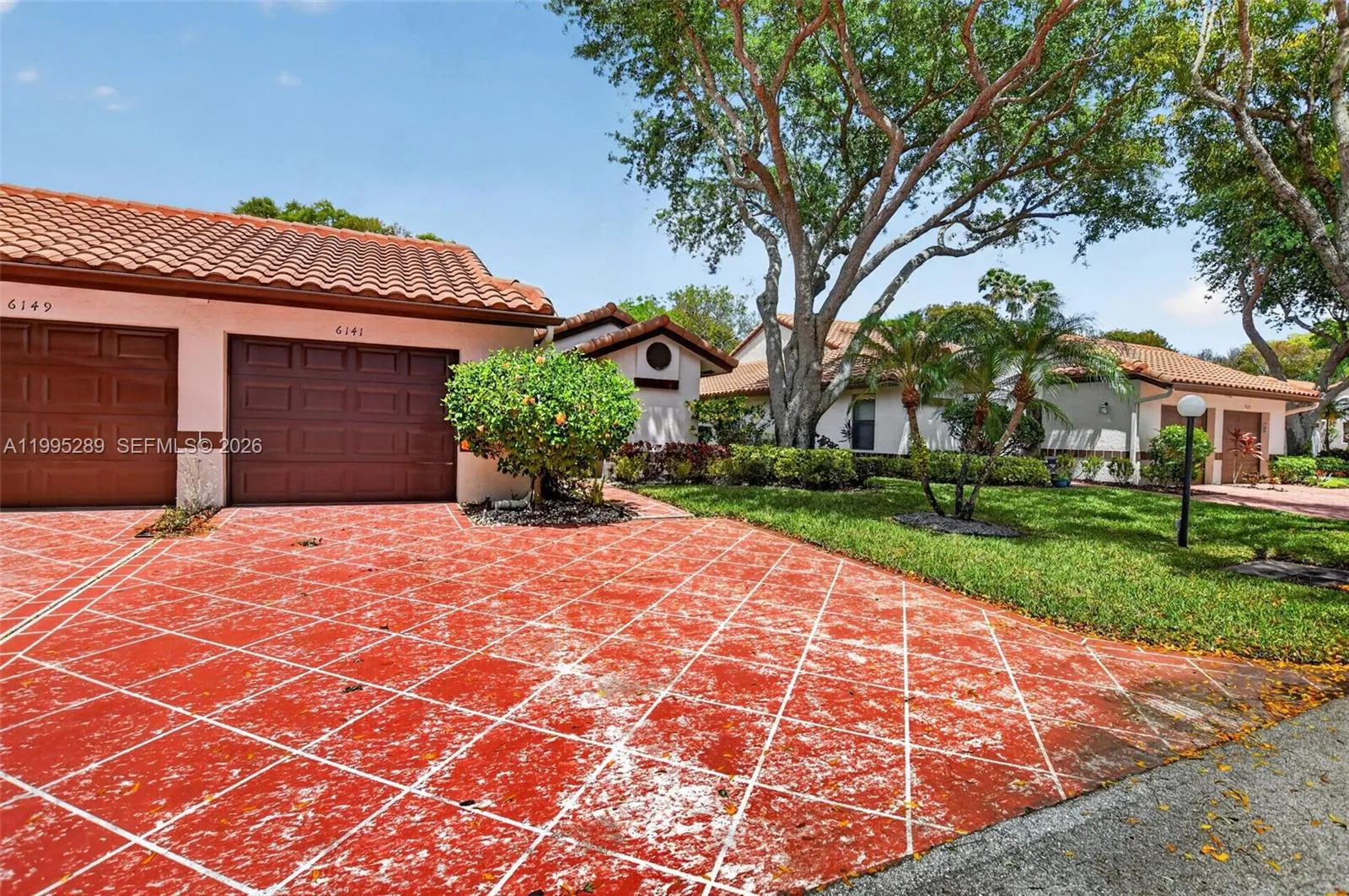 6141 SE Sunny Pointe Cir, Delray Beach FL 33484