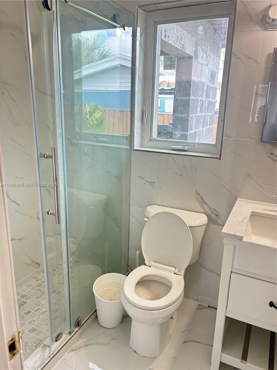 2951 SW 23rd St # 2, Miami FL 33145