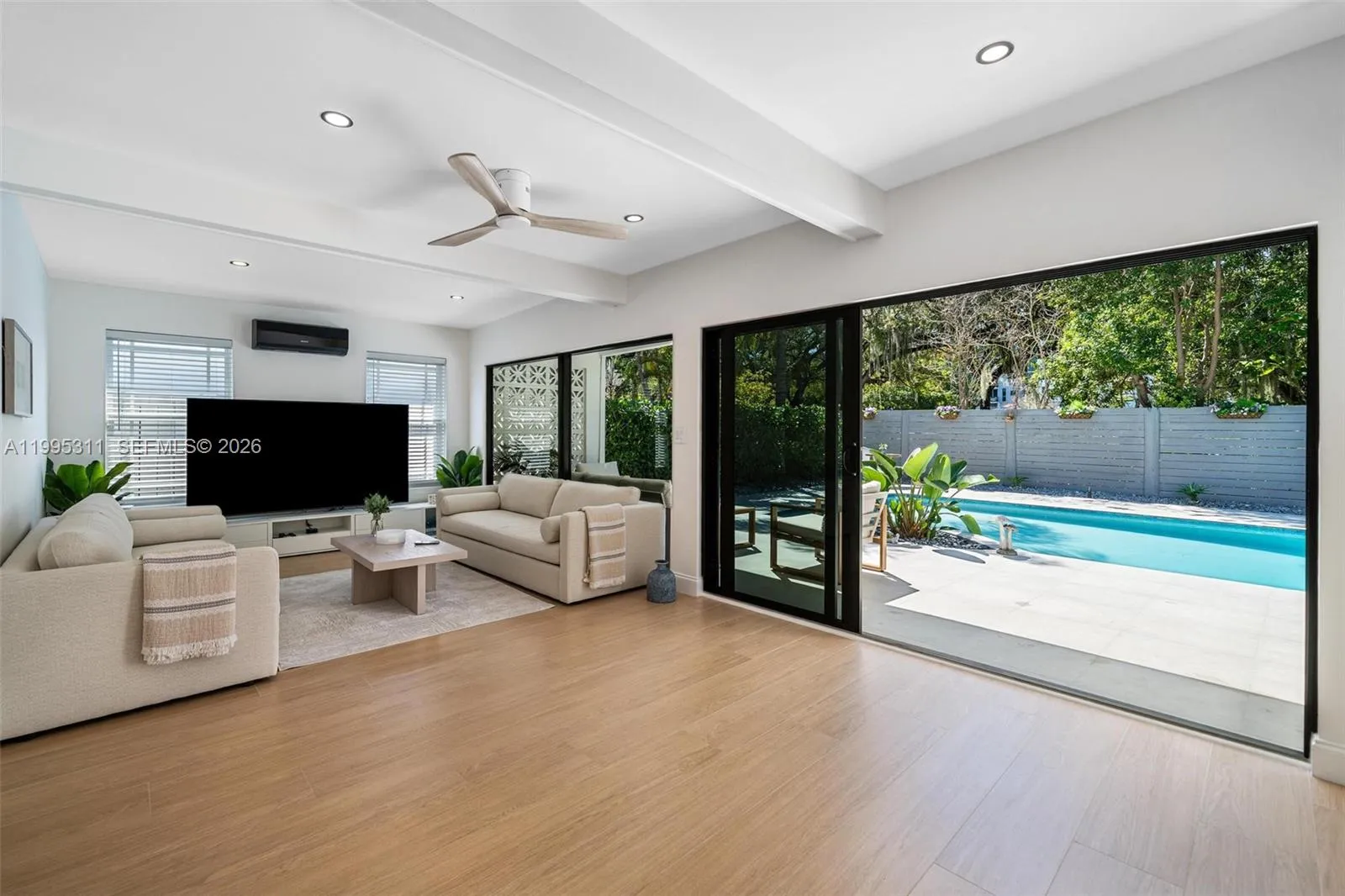 696 NE 67th St, Miami FL 33138