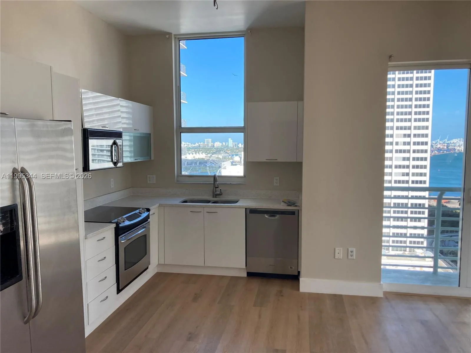 133 NE 2nd Ave # 2112, Miami FL 33132