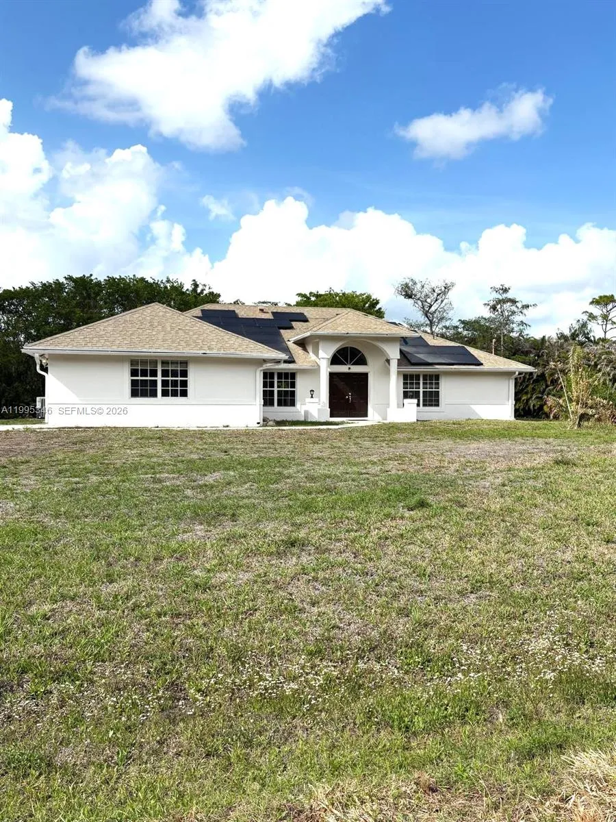 16613 N 61st Pl N, Westlake FL 33470