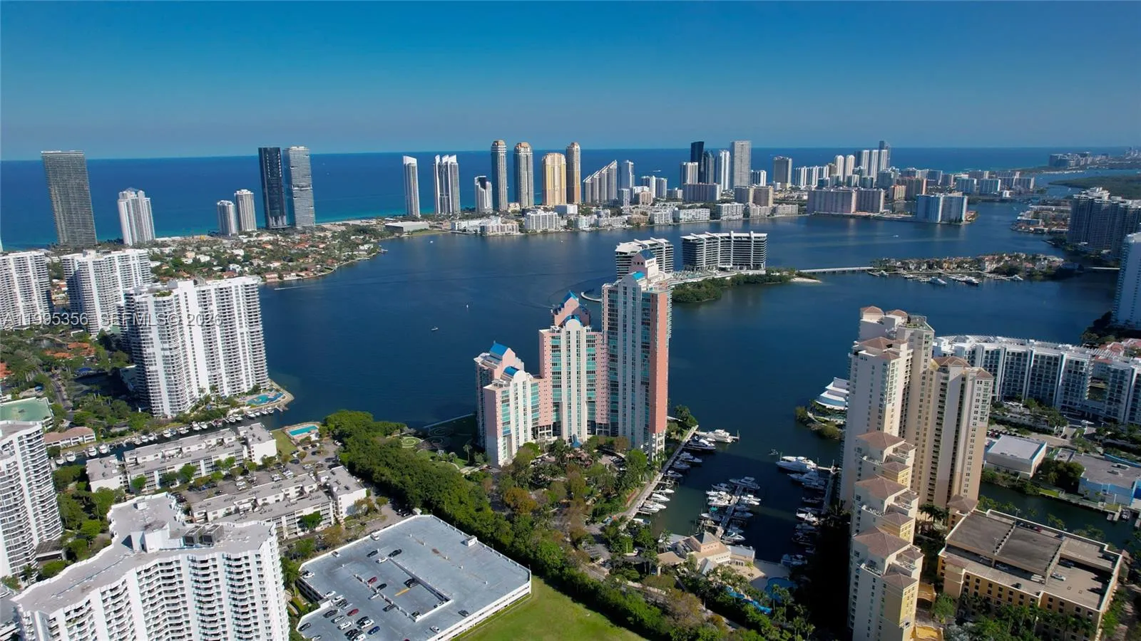 3340 NE 190th St # 1004, Aventura FL 33180